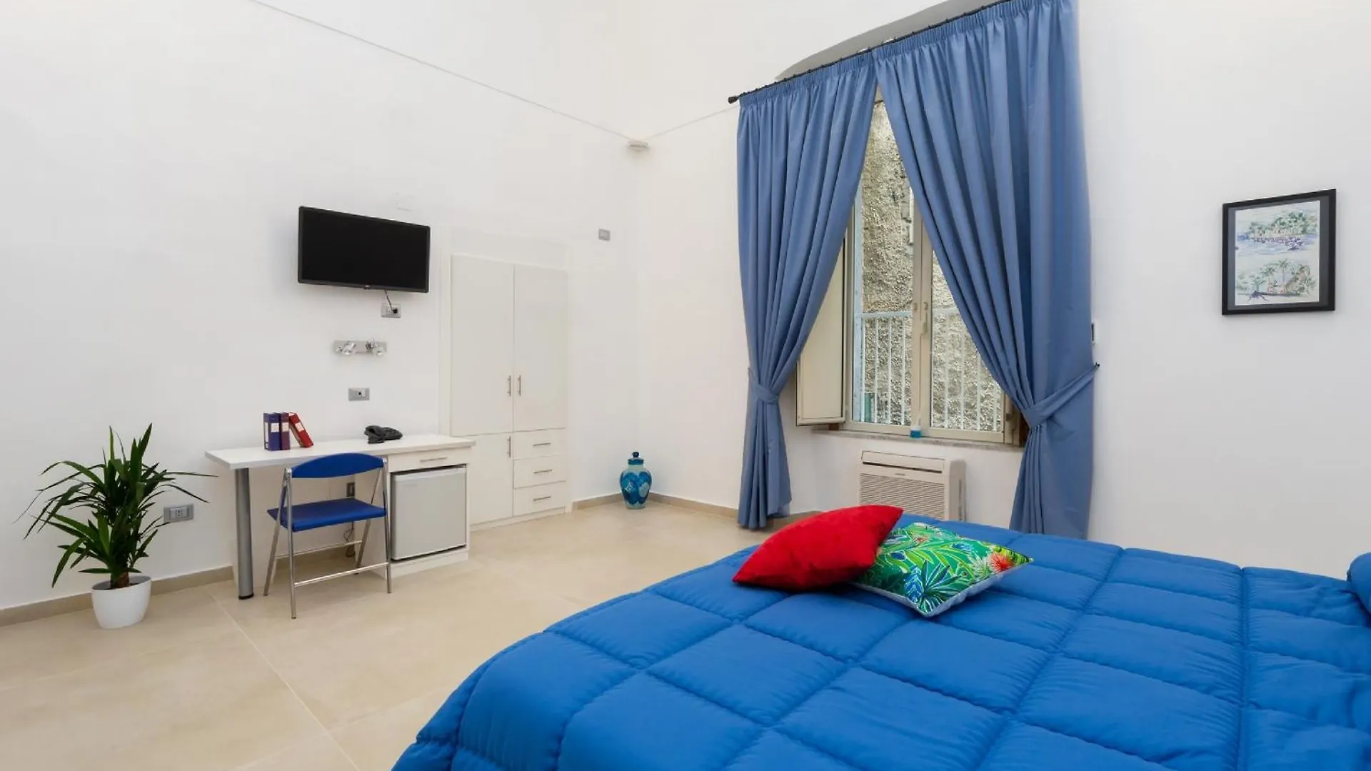 Hotel Il Tesoro Smart Suite & SPA Naples